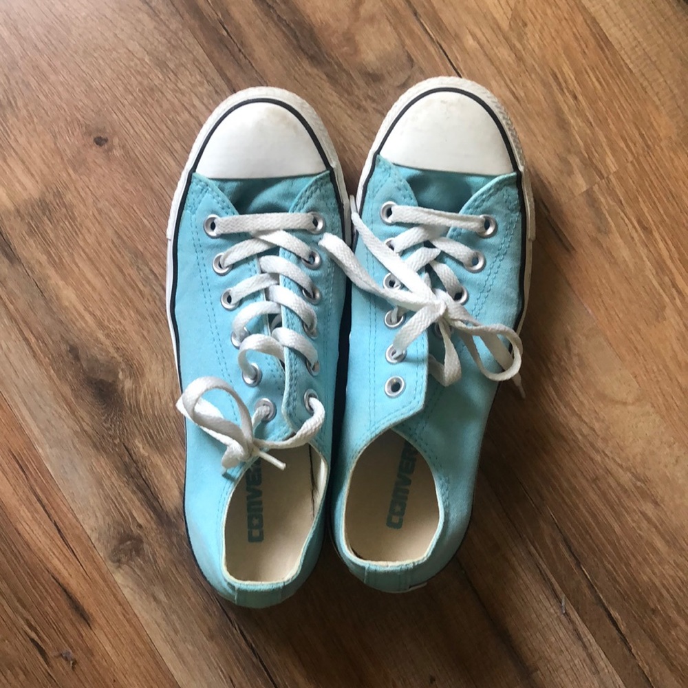Light Blue Low Top Converse